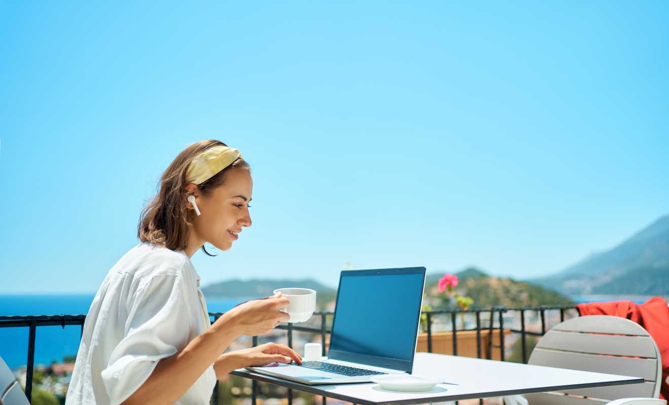 The Best Techniques for Balancing Remote Work With Healthy Lifestyle Habits