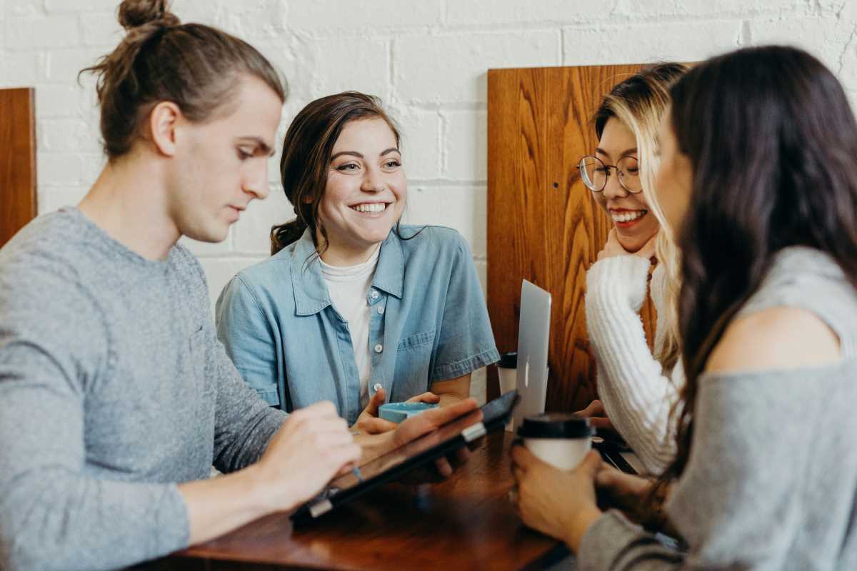 5 Essential Communication Techniques for Multicultural Teams
